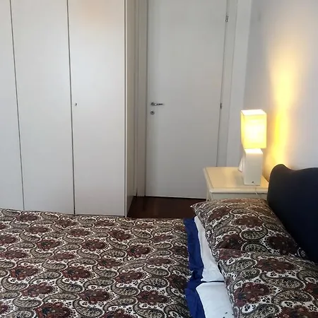Chic House